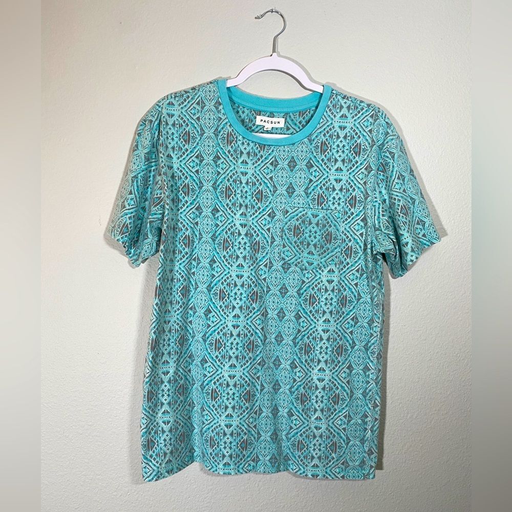 PacSun Aztec Sty T-shirt Short Sleeve Blue Tropical Pocket Tee Men's Sz Small